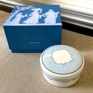 Wedgewood Trinket Box